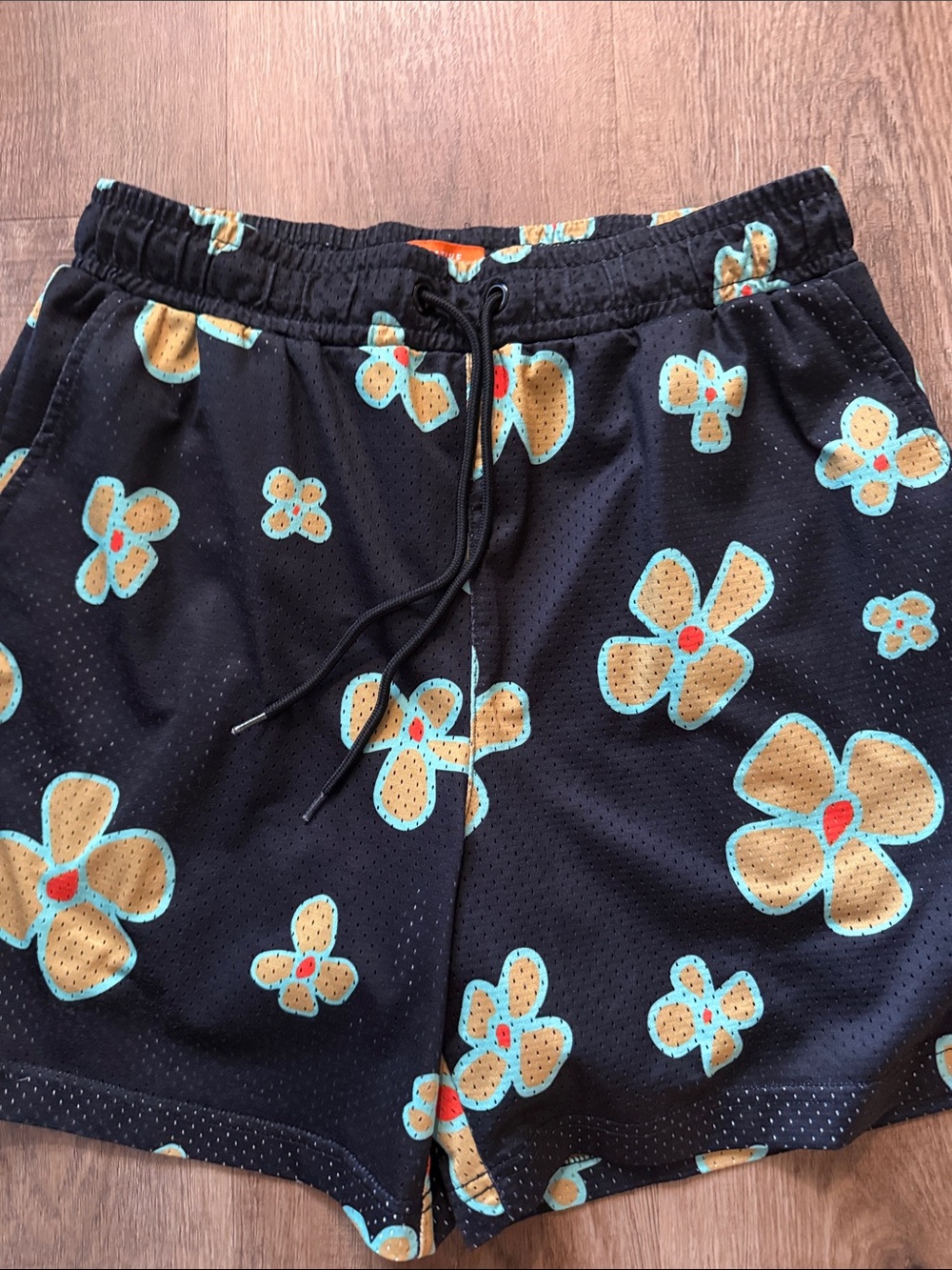 Negative Space floral print mesh basketball shorts mens medium